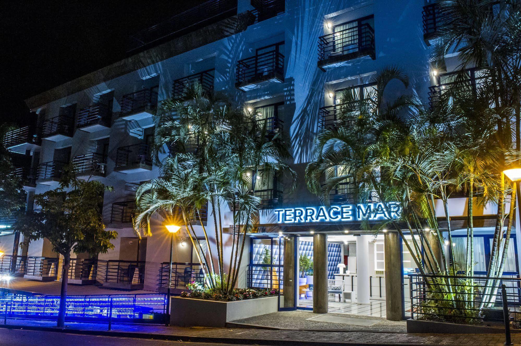 Terrace Mar Suite Hotel Funchal  Buitenkant foto